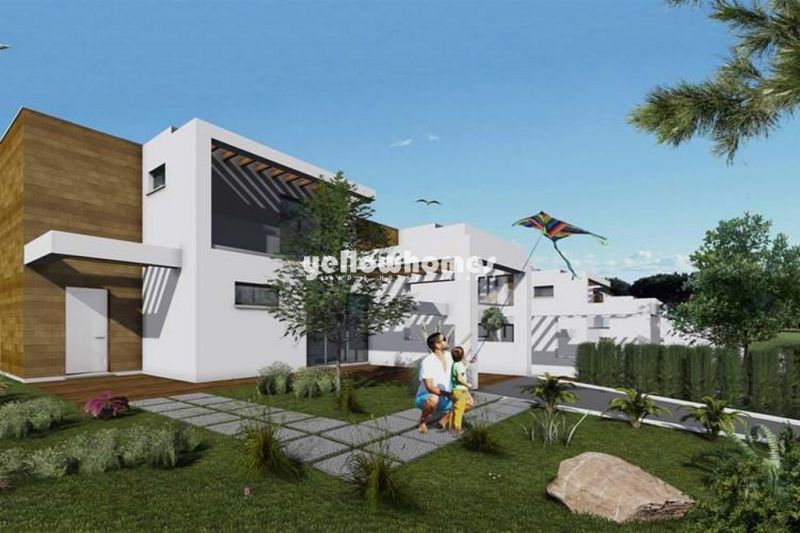 Apartamentos T2 duplex em construção num empreendimento de golfe